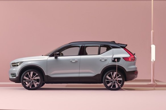 Volvo’s award-winning XC40 Recharge Pure Electric sparks confidence in an electric-only offering by 2030.