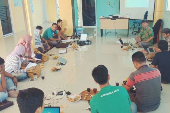 Students in class at the anti-corruption school in Banda Aceh.