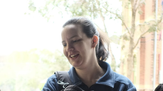 voters having an Election day sausage sizzle at Carlton Gardens Primary School on Saturday 7 September 2013
