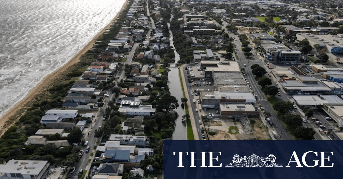 Proposed foreshore developments have locals fearing a Great Wall of Frankston - Vimarsana News