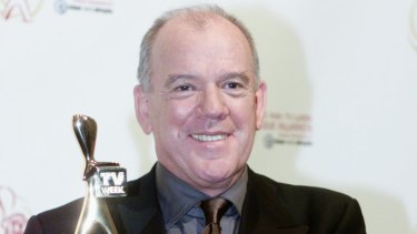 willesee tv dies aged mike logie inducted hall awards week into journalist fame 2002