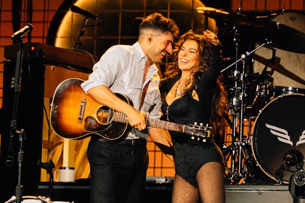 Marcus Mumford and Shania Twain perform at British Summer Time festival 2026