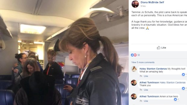 Diana McBride Self, who described the pilot as "a true American Hero", said she walked back to the plane to greet passengers after the landing. 