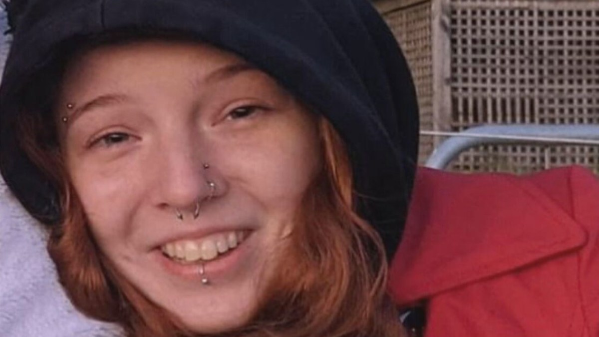 Teen’s loved ones rally outside court after former murder accused makes freedom bid