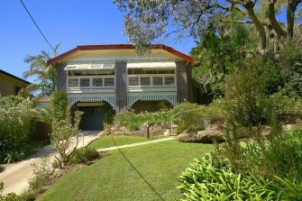A DA to demolish the 1920s bungalow was knocked back by Woollahra Council.