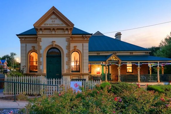 House values have edged lower in Millthorpe, near Orange.