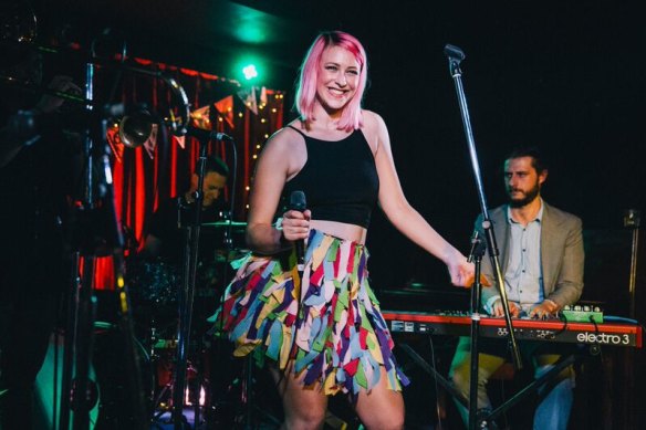 Erin Fitzsimon performing in 2015 for Inigo, the alternative pop, neo-soul project she created in 2013. 