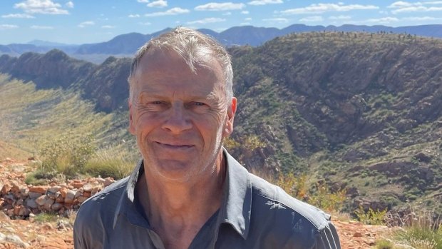 Victorian bushwalker missing in NT outback