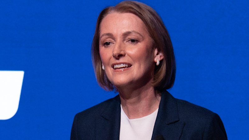 Telstra ties exec pay to AI returns, putting heat on Accenture deal