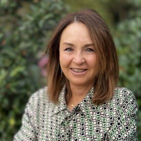 Kathy Shand has resigned from the writers’ festival.