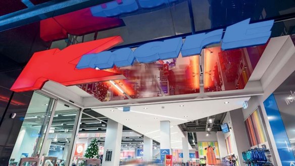 Kmart workers to vote on new pay deal that restores penalty rates