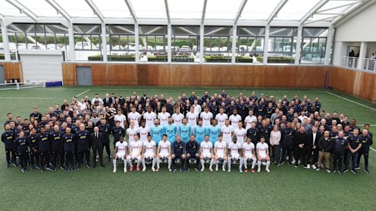 One in, all in: The entire club in one photo.