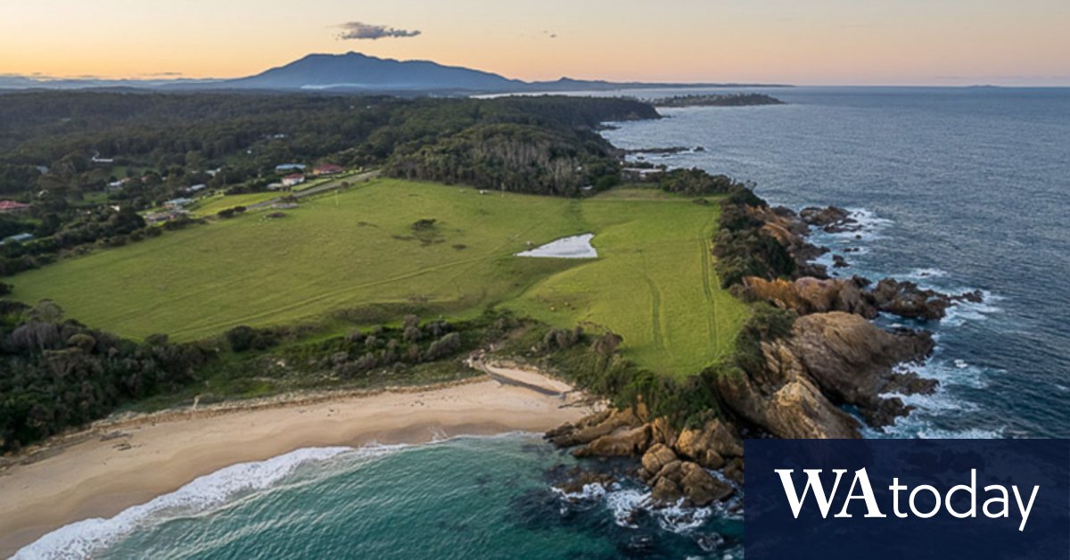 NSW luxury property: Macquarie's David Roseman buys landmark South Coast getaway for $10.5 million - Vimarsana News