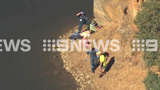 Paramedics are currently stabilising a teenager who fell from a cliff in Perth’s south east.
