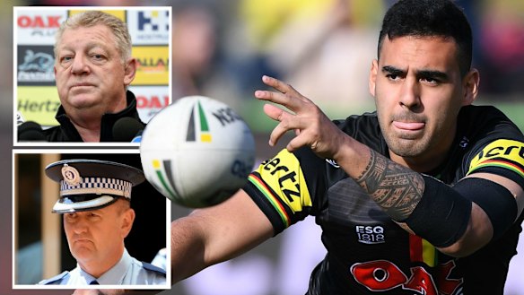 NSW Police Superintendent Brett McFadden, Phil Gould and Tyrone May.