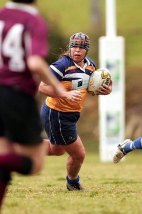 Caroline Layt playing for Sydney against Queensland in the Australian Rugby Union national championships final in 2007.