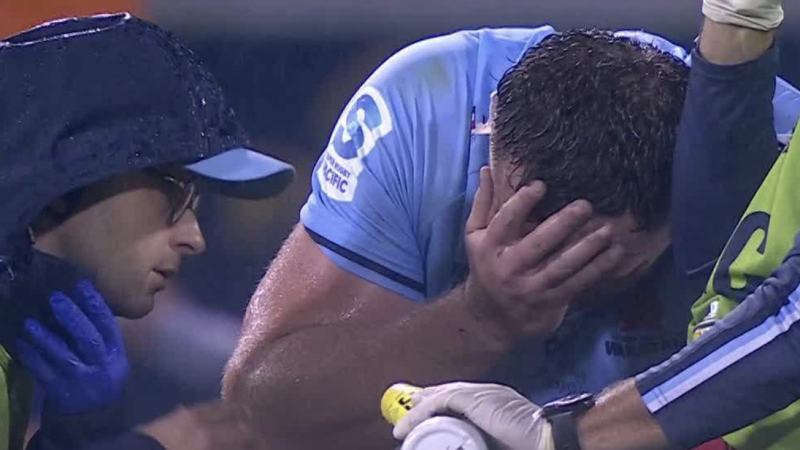 ‘Hugging and crying’: Waratahs star devastated as injury threatens another season