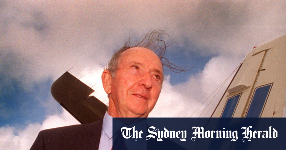 Décès du pionnier australien de l’aviation Max Hazelton à l’âge de 95 ans