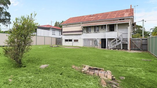 “It does need a lot of work. There’s termite damage everywhere you look,” the selling agent said.