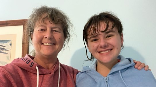 Caitlin Leishman (right) enlisted the help of a DNA test and her mother XXX to find her genetic family.