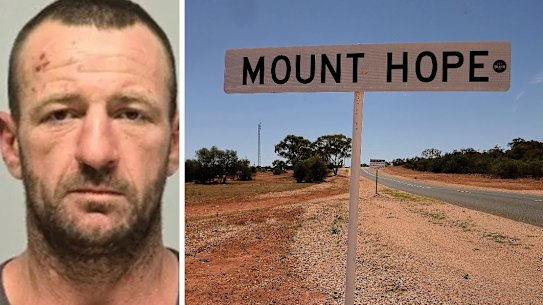 A polícia está procurando pelo suposto triplo assassino Julian Ingram em Mount Hope.