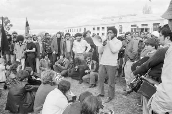 Bob Maza addresses a protest at the Aboriginal Tent Embassy in front of Parliament House, Canberra, 30 July 1972.