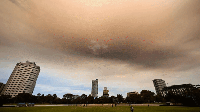 Bushfire inquiry delay labelled a farce as Victoria heads for El Nino summer