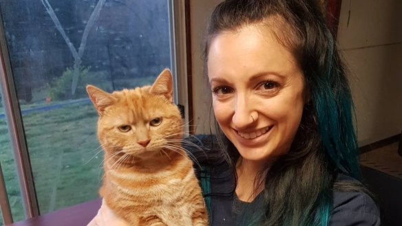Vet nurse Ashleigh Cattenazzi