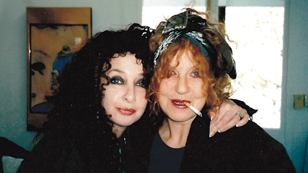 Anna Schwartz with Wendy Whiteley, from the book Present Tense.