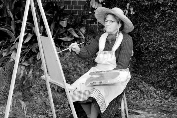 Grace Cossington Smith working in her Turramurra garden in 1958.