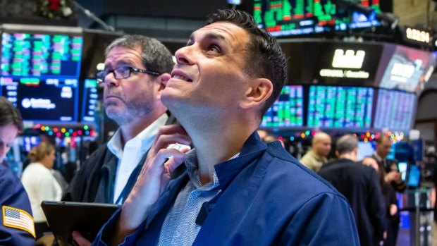 ASX rises as earnings season ramps up; JB Hi-Fi surges