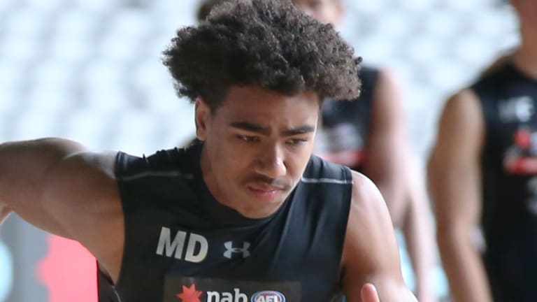 Isaac Quaynor in action during the draft combine.