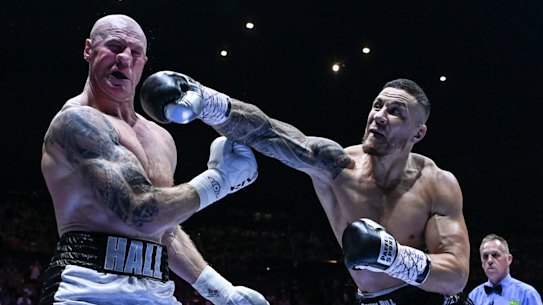 All Black and Sydney Roosters player Sonny Bill Williams vs former AFL Sydney Swans player Barry Hall exchange punches during their fight at Aware Super Theatre in Sydney on MARCH 23, 2022  Photo: Flavio Brancaleone/The Sydney Morning Herald
