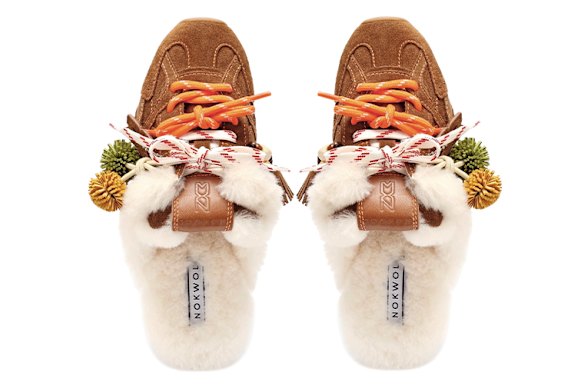 Nokwol “Atlas” mules.
