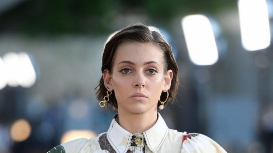 A model walks the runway wearing creations by Aje during Mercedes-Benz Fashion Week Australia in Sydney, Sunday, May 12, 2019. (AAP Image/Dan Himbrechts) NO ARCHIVING, EDITORIAL USE ONLY