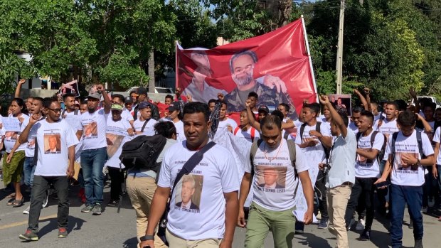 Civil society group MKOTT March through the streets of Dili chanting “Viva Timor Leste! Viva Bernard Collaery! Viva Witness K!”. They want the Morrison government to stop the prosecution of the whistleblowers. 