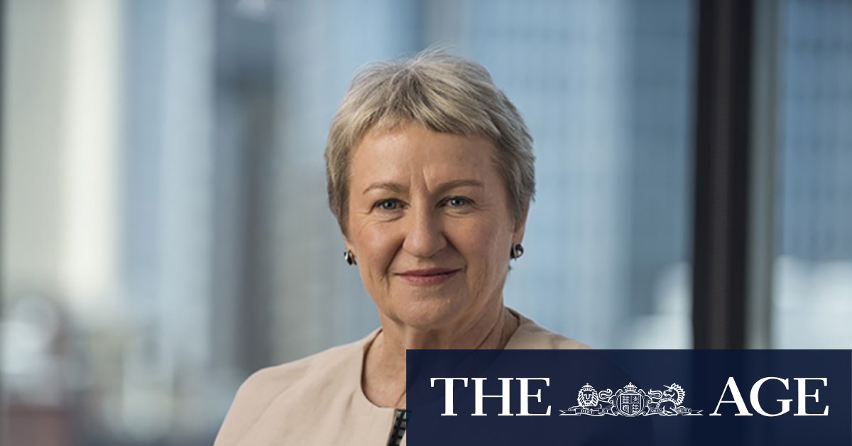 Government monitor to oversee VCE exam development after bungle