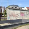 Ghost train stations of Berlin: The last wall