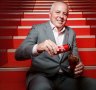 Coca-Cola South Pacific president Roberto Mercade is handing out free samples of Coca-Cola No Sugar, but Woolworths is saying "no thanks".