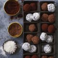 Havregrynskugle (Danish chocolate oat balls) with assorted coatings.