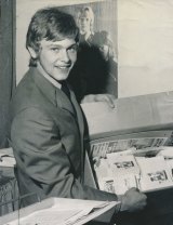 The newly crowned King of Pop, Johnny Farnham, is overwhelmed by the avalanche of letters and phone calls he's been getting from his fans in 1969