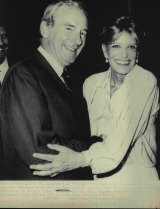 Australian Foreign Minister Bill Hayden in a friendly embrace with Melina Mercuri in Athens in 1986.
