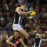 AFL: Collingwood Magpies win, Essendon Bombers are back