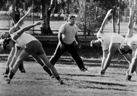 Peter Morton training the Queanbeyan Whites in 1983.