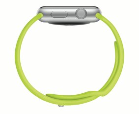 Apple's ingenious band tethering system enables quick and easy switching.