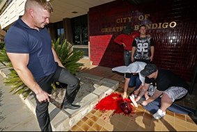 The stunt was not only in reaction to a mosque's approval in Bendigo but also a response to the shooting of a NSW police employee in Parramatta.