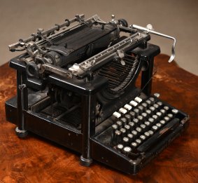 Yuge & David Bromley auction: A vintage Remington typewriter which sold for  $366 IBP.