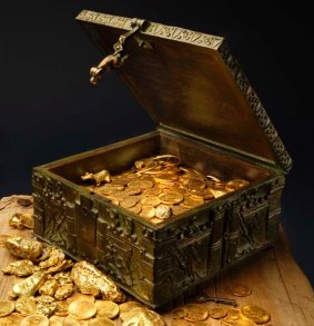 This photo provided by Forrest Fenn shows an estimated $US2 million of gold jewellery and other artieacts that he has hidden for treasures hunters to find. 