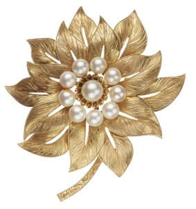 A pearl brooch sold for $1300 at Leonard Joel auction in Sydney on March 7.