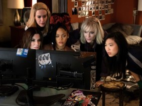 Sandra Bullock, Sarah Paulson, Rihanna, Cate Blanchett and Awkwafina in Ocean's 8.